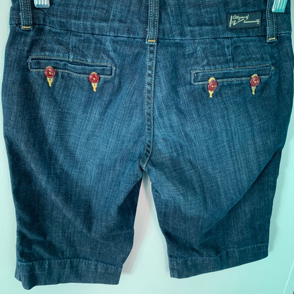 Citizens of Humanity Women’s Cadet Stretch Shorts - Picture 4 of 8